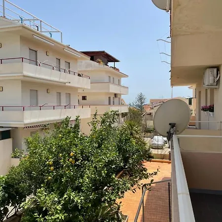 Cosi E Apartamento Marina di Ragusa Exterior foto